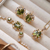 Emerald Forest Dreams Collection – Olive Green Zircon Maple Leaf Jewelry Set (Stud Earrings, Ear Cuff, Bracelet, Necklace)